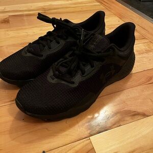 Under Armour Men's Black Mesh Athletic Shoes